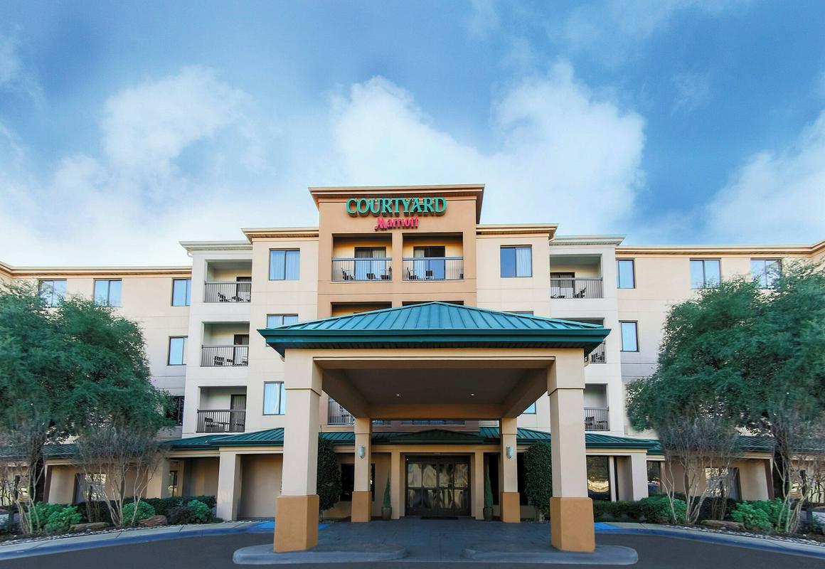 Courtyard by Marriott Dallas Mesquite hotel hero