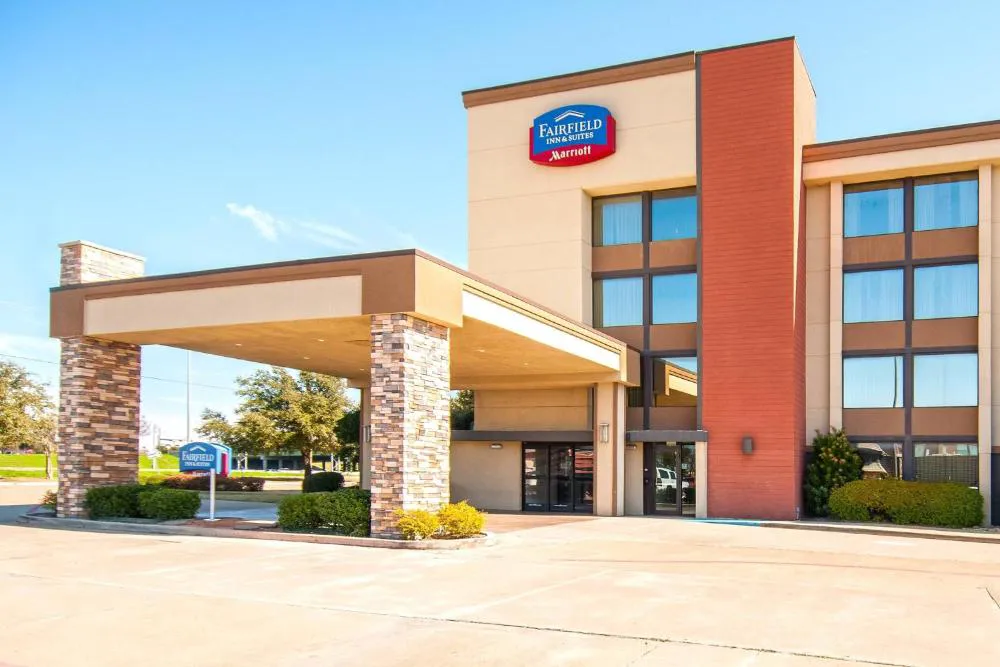Fairfield Inn & Suites Dallas DFW Airport South/Irving hotel hero