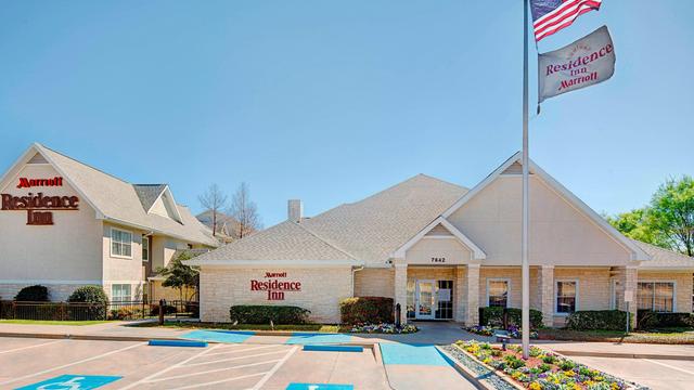 Residence Inn By Marriott Dallas Park Central hotel detail image 1