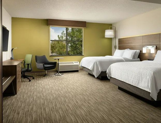 Holiday Inn Express & Suites Irving Dfw Airport North by IHG hotel detail image 3
