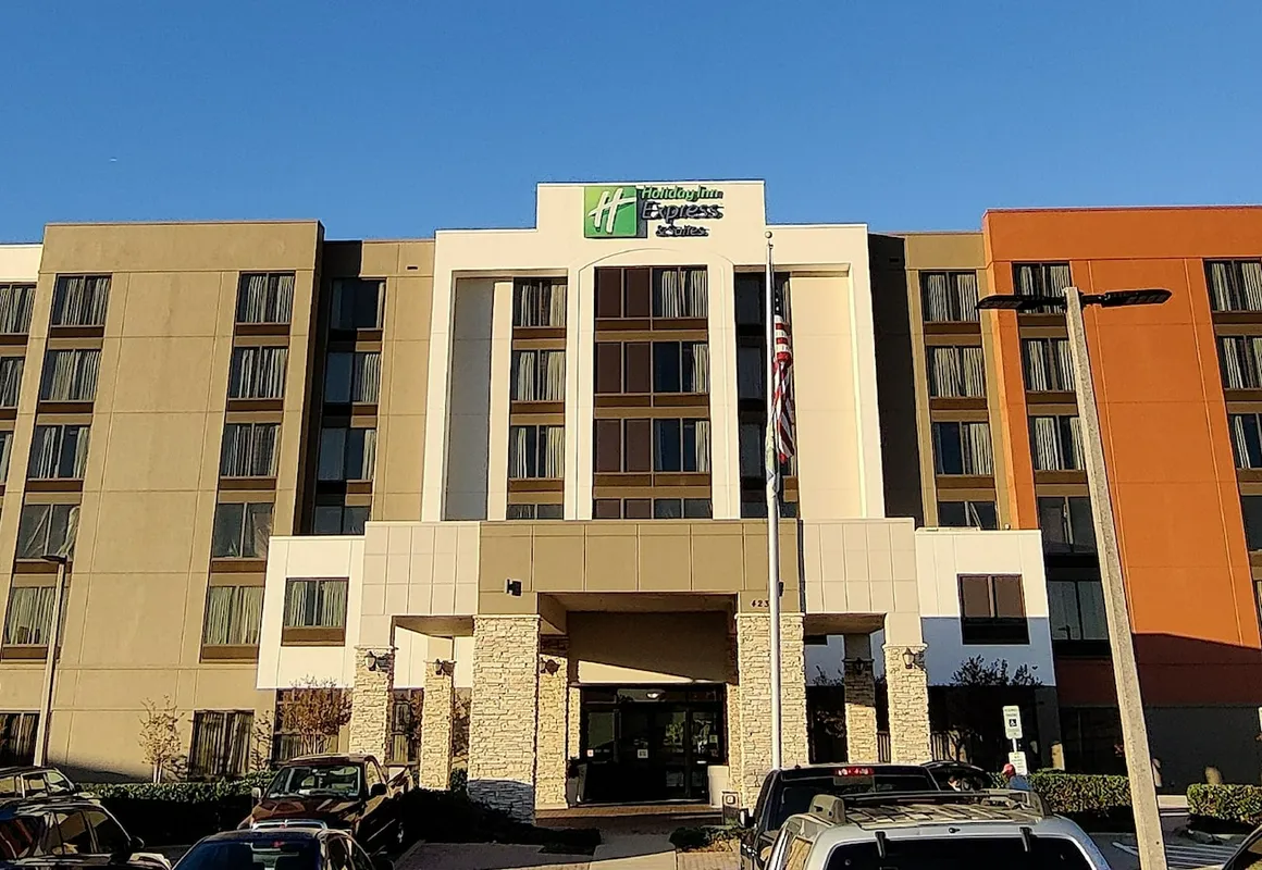 Holiday Inn Express Hotel & Suites DFW Airport South by IHG hotel hero