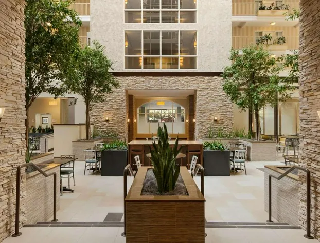 Embassy Suites by Hilton Dallas Market Center hotel detail image 3