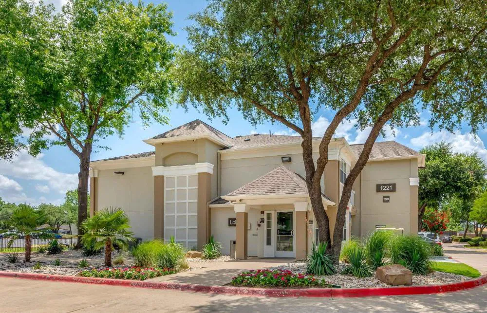 Extended Stay America Suites Arlington hotel hero