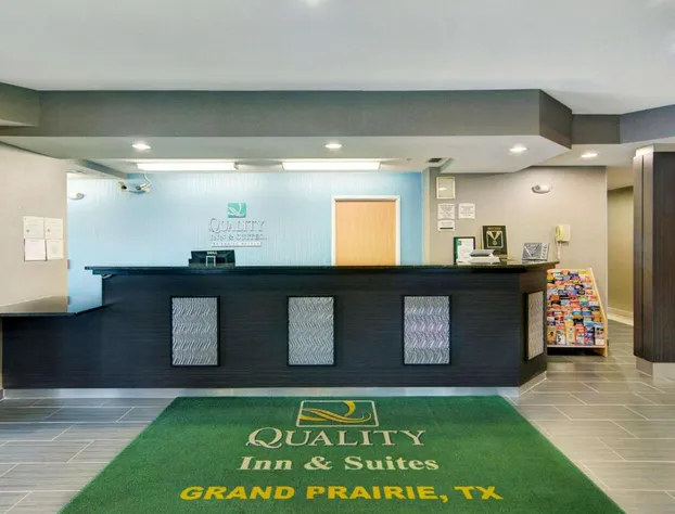 Quality Inn & Suites Grand Prairie South hotel detail image 4