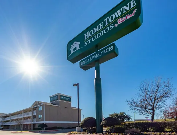 HomeTowne Studios by Red Roof Dallas - Mesquite hotel detail image 4