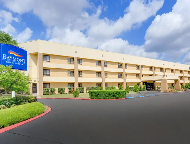 Baymont by Wyndham Plano hotel detail image 3