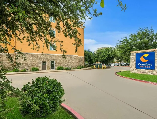 Comfort Suites Plano - Dallas North hotel detail image 1