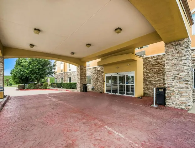 Comfort Suites Plano - Dallas North hotel detail image 2