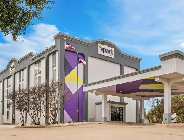 Spark by Hilton Richardson Dallas hotel detail image 3