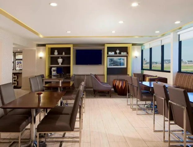 Sheraton DFW Airport Hotel hotel detail image 4