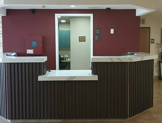 Red Roof Inn & Suites Euless - DFW Airport Southwest hotel detail image 2