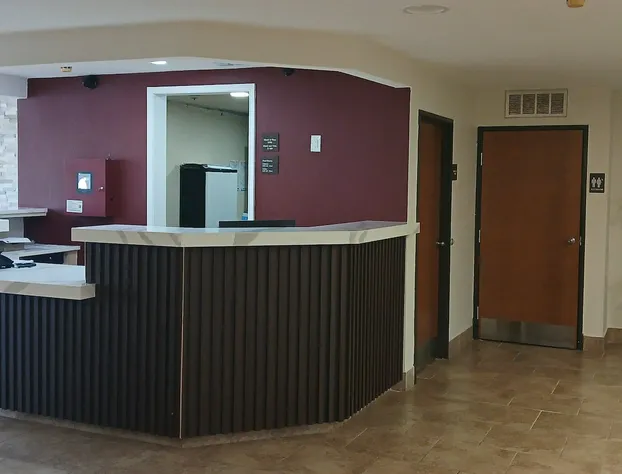 Red Roof Inn & Suites Euless - DFW Airport Southwest hotel detail image 3