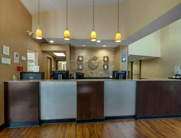 Comfort Suites DFW Airport hotel detail image 4
