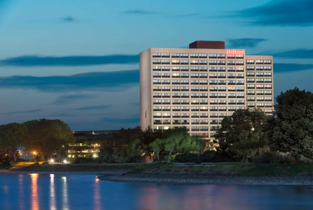 Hilton San Francisco Airport Bayfront hotel hero