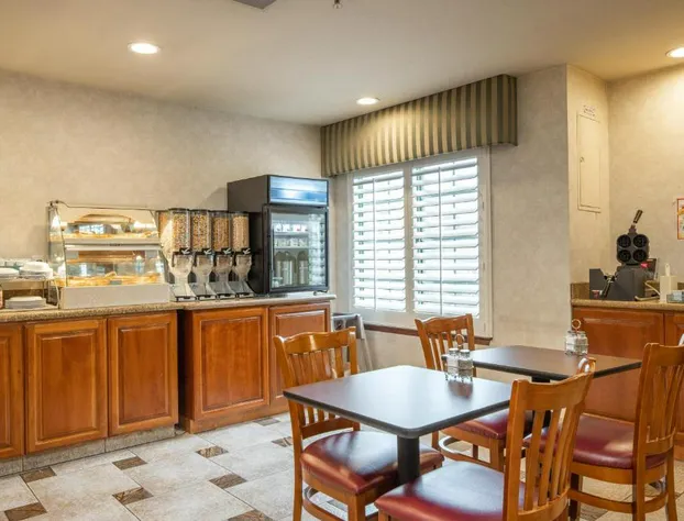 Atherton Park Inn & Suites hotel detail image 1
