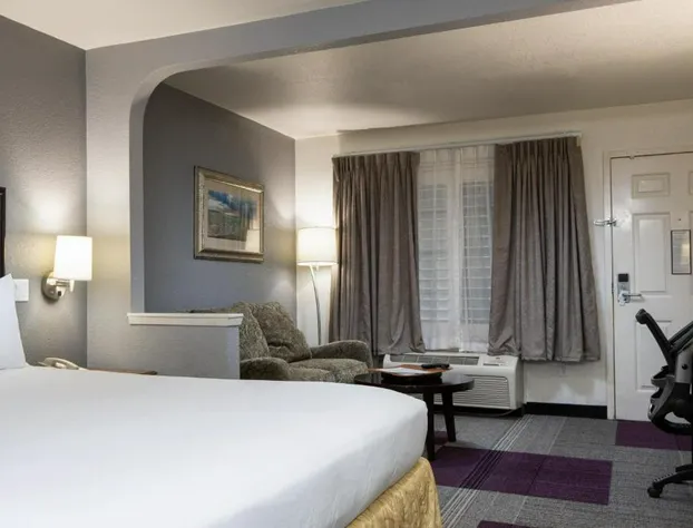 Atherton Park Inn & Suites hotel detail image 3