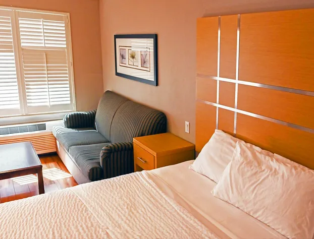 Days Inn by Wyndham San Francisco S/Oyster Point Airport hotel detail image 2