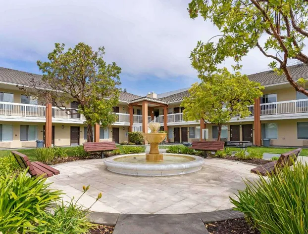 Extended Stay America Suites San Francisco San Mateo SFO hotel detail image 1