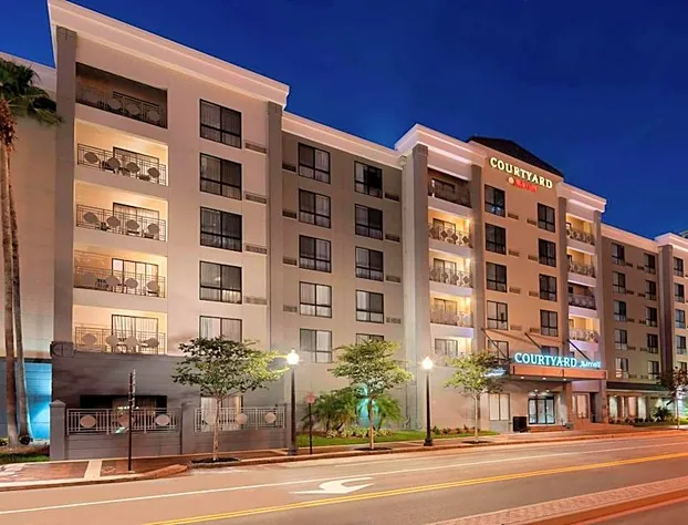 Courtyard by Marriott Tampa Downtown hotel detail image 4