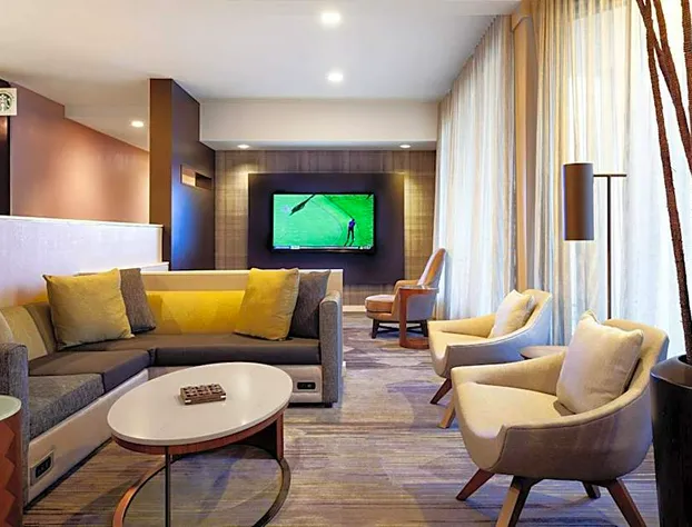 Courtyard by Marriott Tampa Westshore/Airport hotel detail image 2