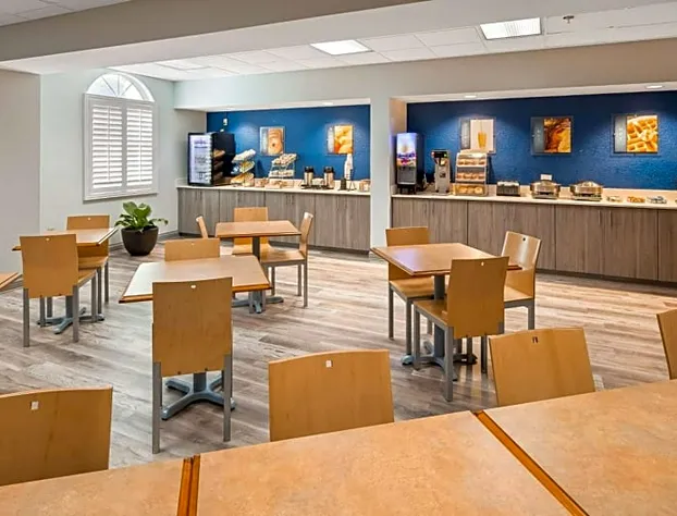 Best Western Tampa hotel detail image 3