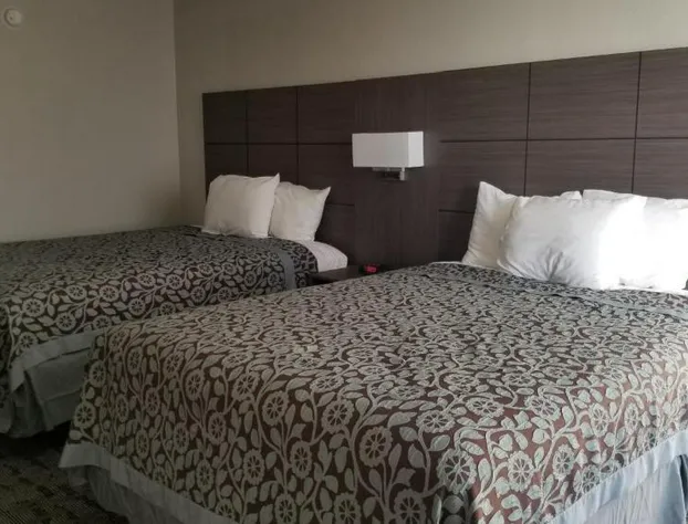 Days Inn & Suites by Wyndham Charleston Airport West hotel detail image 4