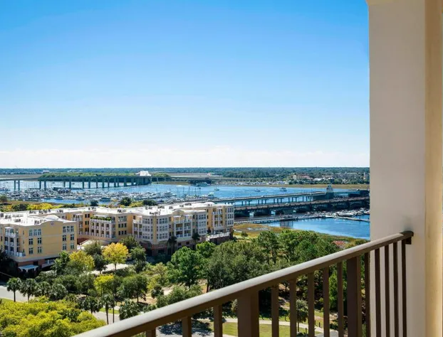 Charleston Marriott hotel detail image 3