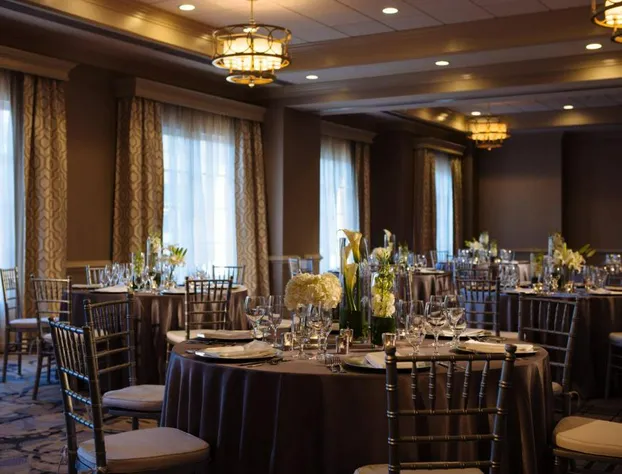 The Lindy Renaissance Charleston Hotel hotel detail image 2