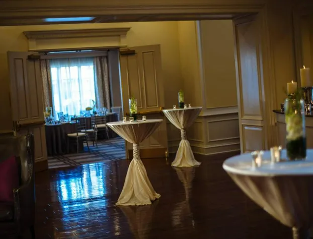 The Lindy Renaissance Charleston Hotel hotel detail image 3