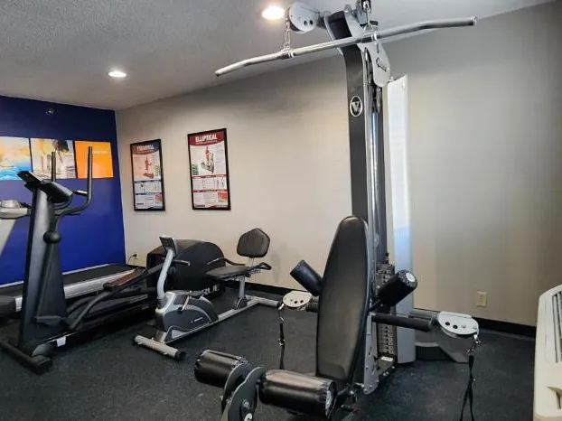 Comfort Inn & Suites Shakopee Downtown Area hotel detail image 4