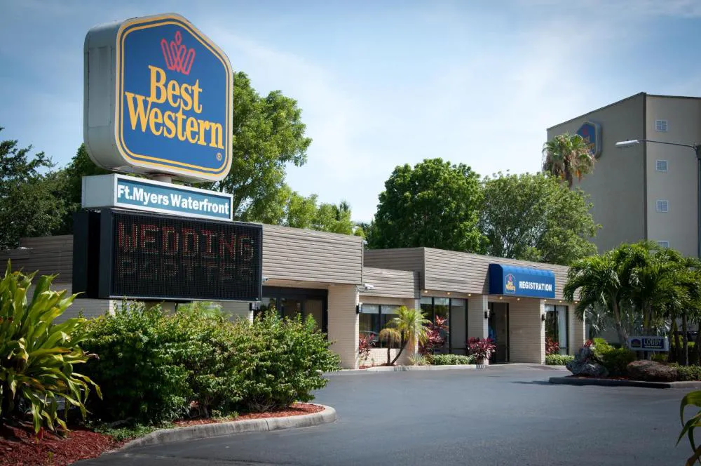 Best Western Fort Myers Waterfront hotel hero