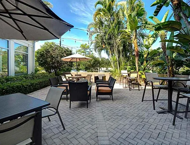 Hilton Garden Inn Ft Myers hotel detail image 1