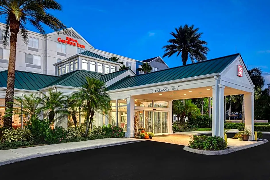 Hilton Garden Inn Ft Myers hotel hero