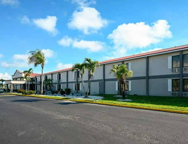 Quality Inn Fort Myers Cape Coral hotel detail image 2