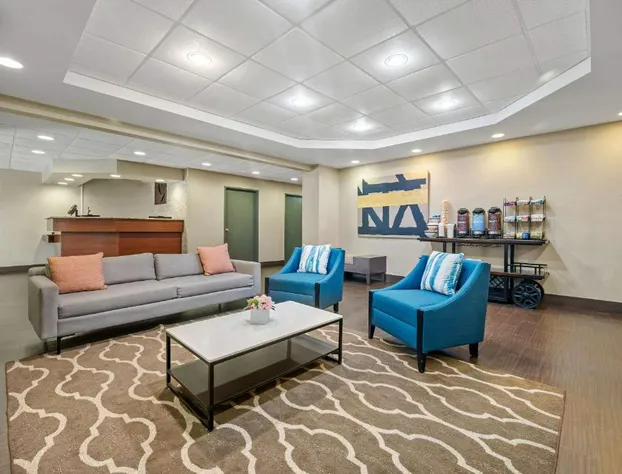 Comfort Inn Fort Myers Northeast hotel detail image 2