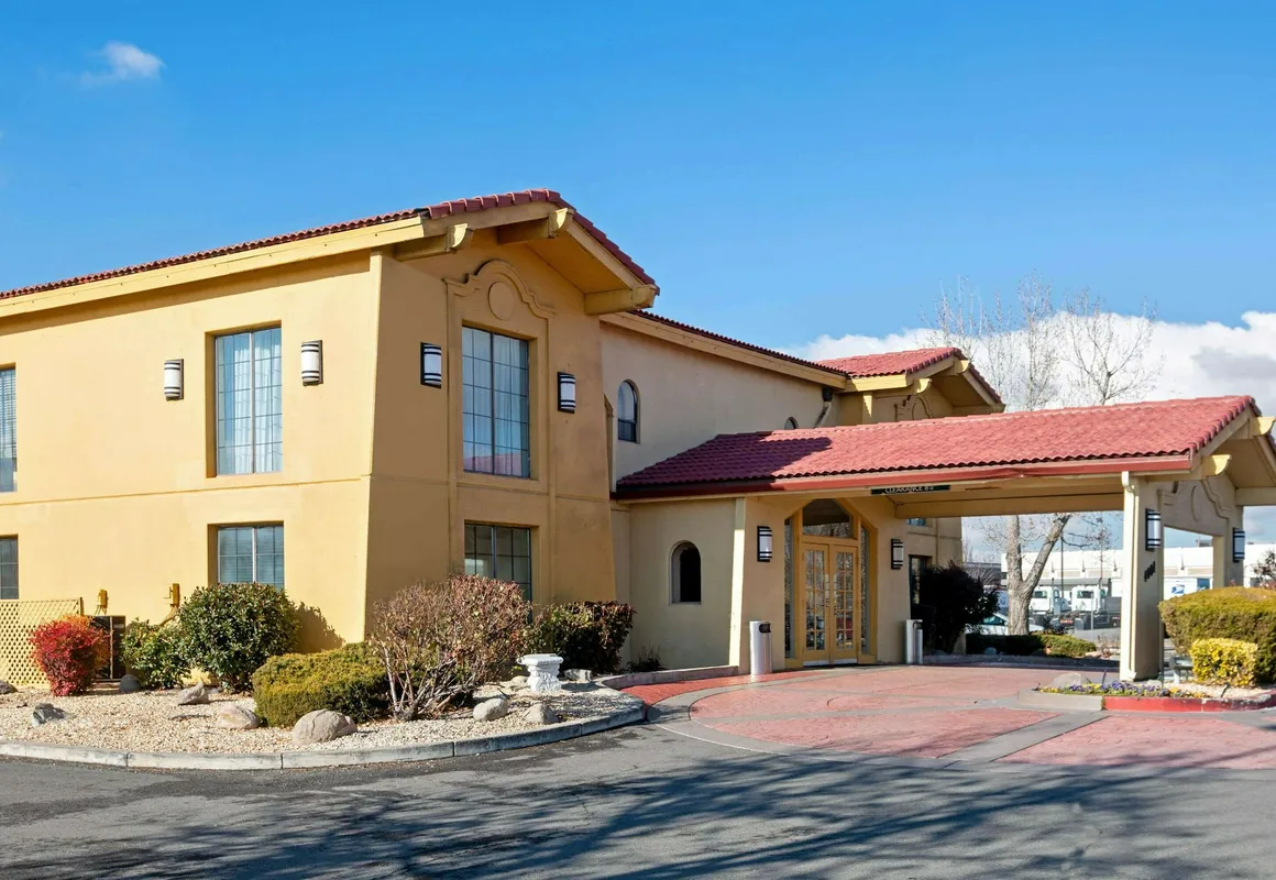 Days Inn by Wyndham Reno hotel hero