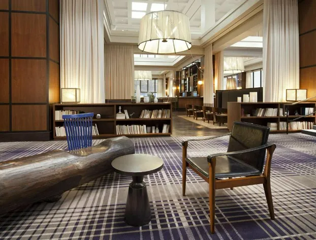 Hyatt Regency Minneapolis hotel detail image 4