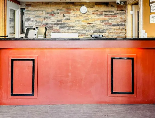 Quality Inn St. Paul-Minneapolis-Midway hotel detail image 1