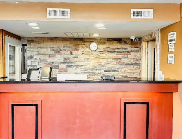 Quality Inn St. Paul-Minneapolis-Midway hotel detail image 2