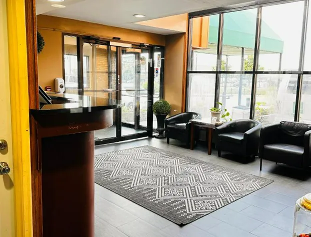 Quality Inn St. Paul-Minneapolis-Midway hotel detail image 4