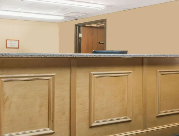 Super 8 by Wyndham Brooklyn Center/MPLS hotel detail image 3