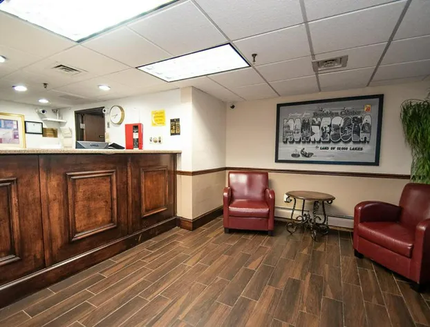 Super 8 by Wyndham Brooklyn Center/MPLS hotel detail image 4