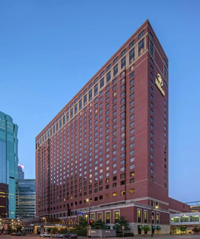 Hilton Minneapolis hotel hero
