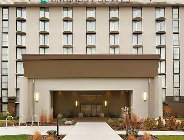 Embassy Suites by Hilton Bloomington/Minneapolis hotel detail image 2