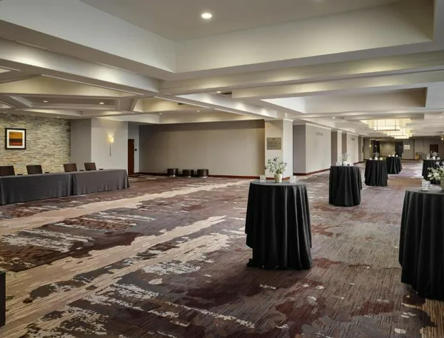 Minneapolis Marriott Northwest Hotel & Conference Center hotel detail image 2