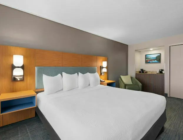 Country Inn & Suites by Radisson, Coon Rapids, MN hotel detail image 3