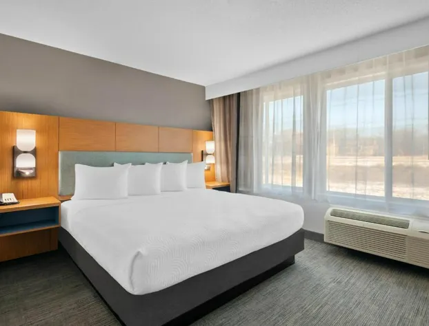 Country Inn & Suites by Radisson, Coon Rapids, MN hotel detail image 1