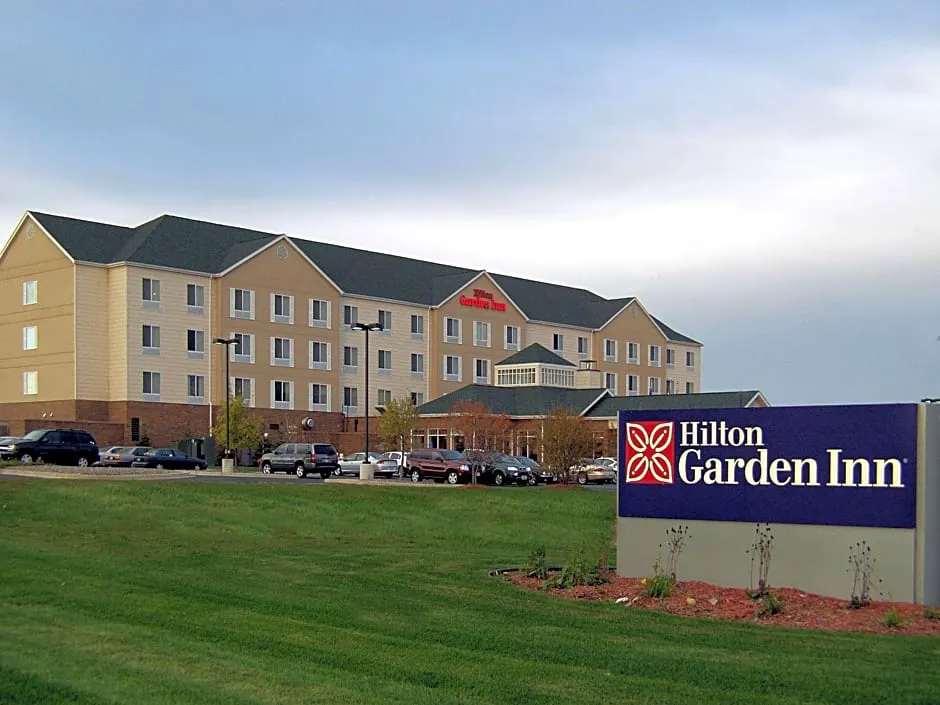Hilton Garden Inn St. Paul/Oakdale hotel hero