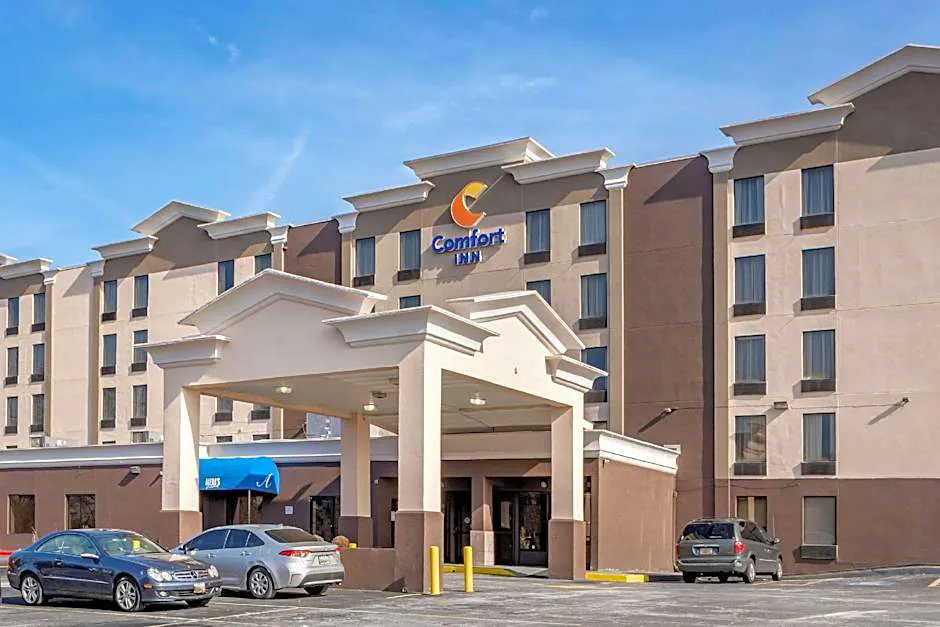 Comfort Inn Baltimore East Towson hotel hero