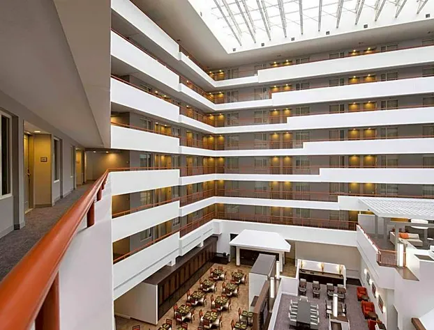 Embassy Suites by Hilton Baltimore at BWI Airport hotel detail image 4